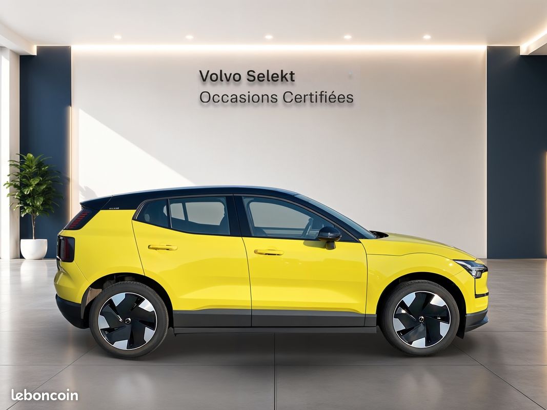 VOLVO EX30 Single Extended Range 272 ch 1EDT Plus (image 5)