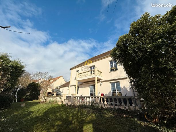 Maison 8 pièces 160 m²
