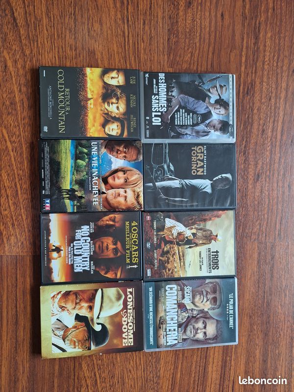 Le lot de 8 dvds (image 1)