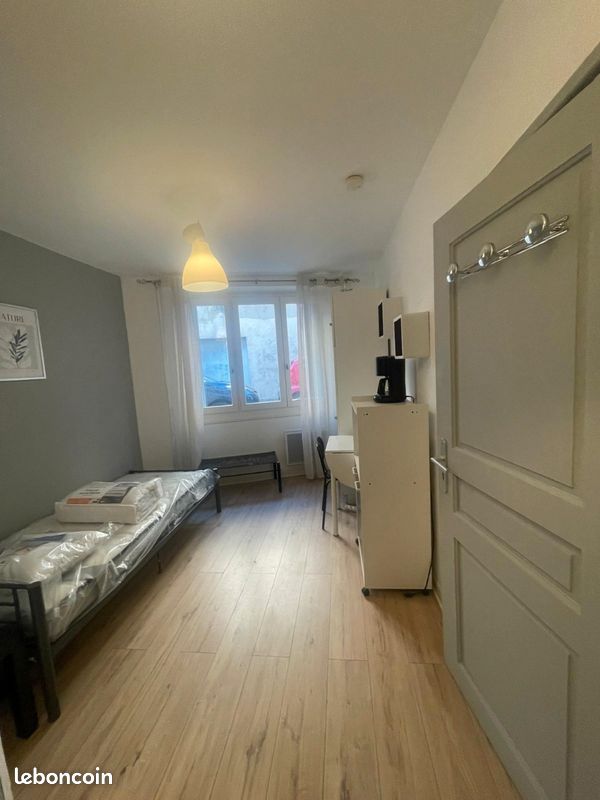 Appartement 1 pièce 13 m² · à Auch · 13 m² · 370 €/mois