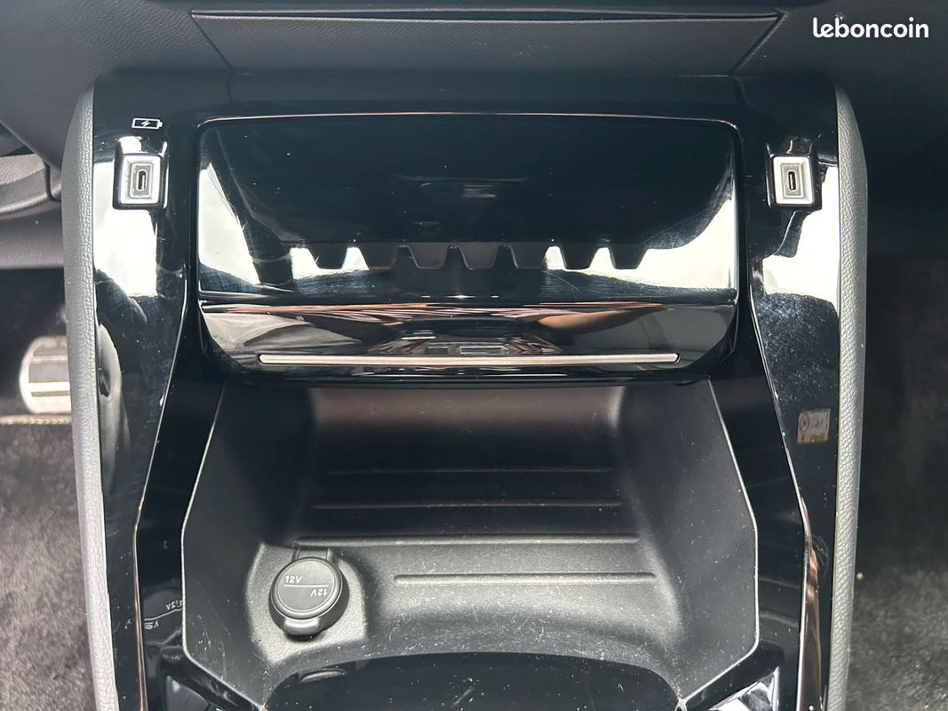 Peugeot 208 II 156ch (e-) GT PRIME - Carplay - Entretien Ok - Très bon état - (image 24)