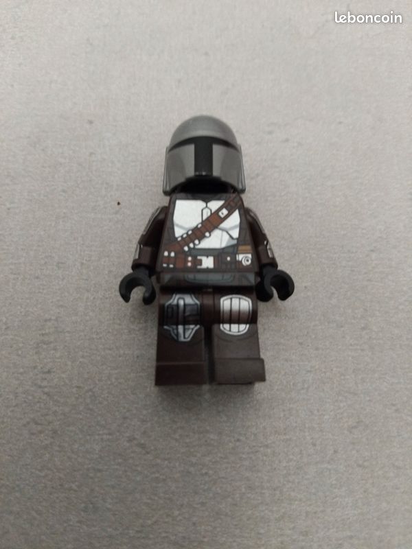 LEGO Figurine Star Wars sw1166 Le Mandalorien Din Djarin (image 1)