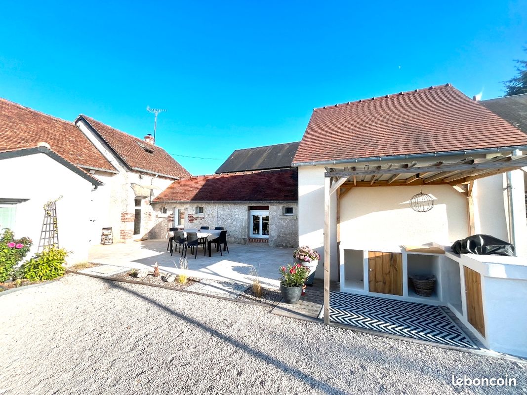 Maison 5 pièces 117 m² · à Vineuil · 117 m² · 290 000 €