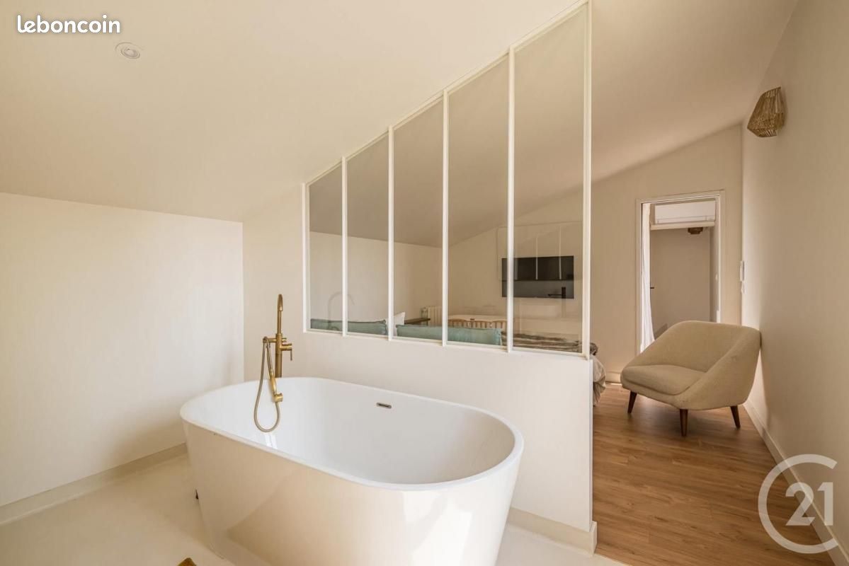 Maison a louer villenave-d'ornon - 4 pièce(s) - 137 m2 - Surfyn