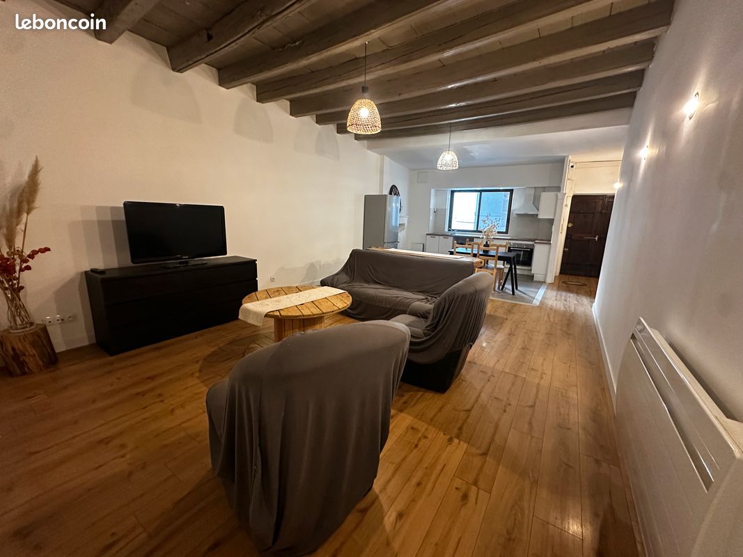 Appartement 3 pièces 74 m² · à Chambéry · 74 m² · 220 000 €
