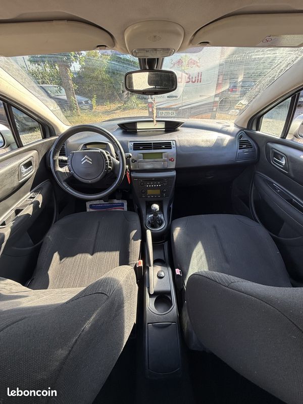 Citroen c4 1.6 hdi 92cv premiere main (image 5)