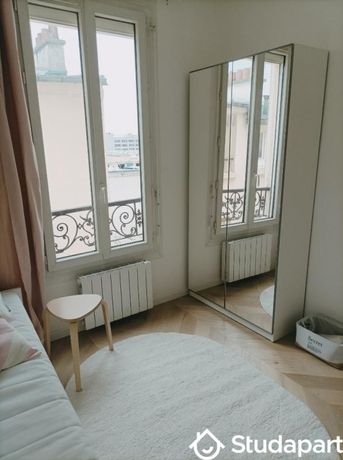 Appartement a louer paris-18e-arrondissement - 5 pièce(s) - 101 m2 - Surfyn