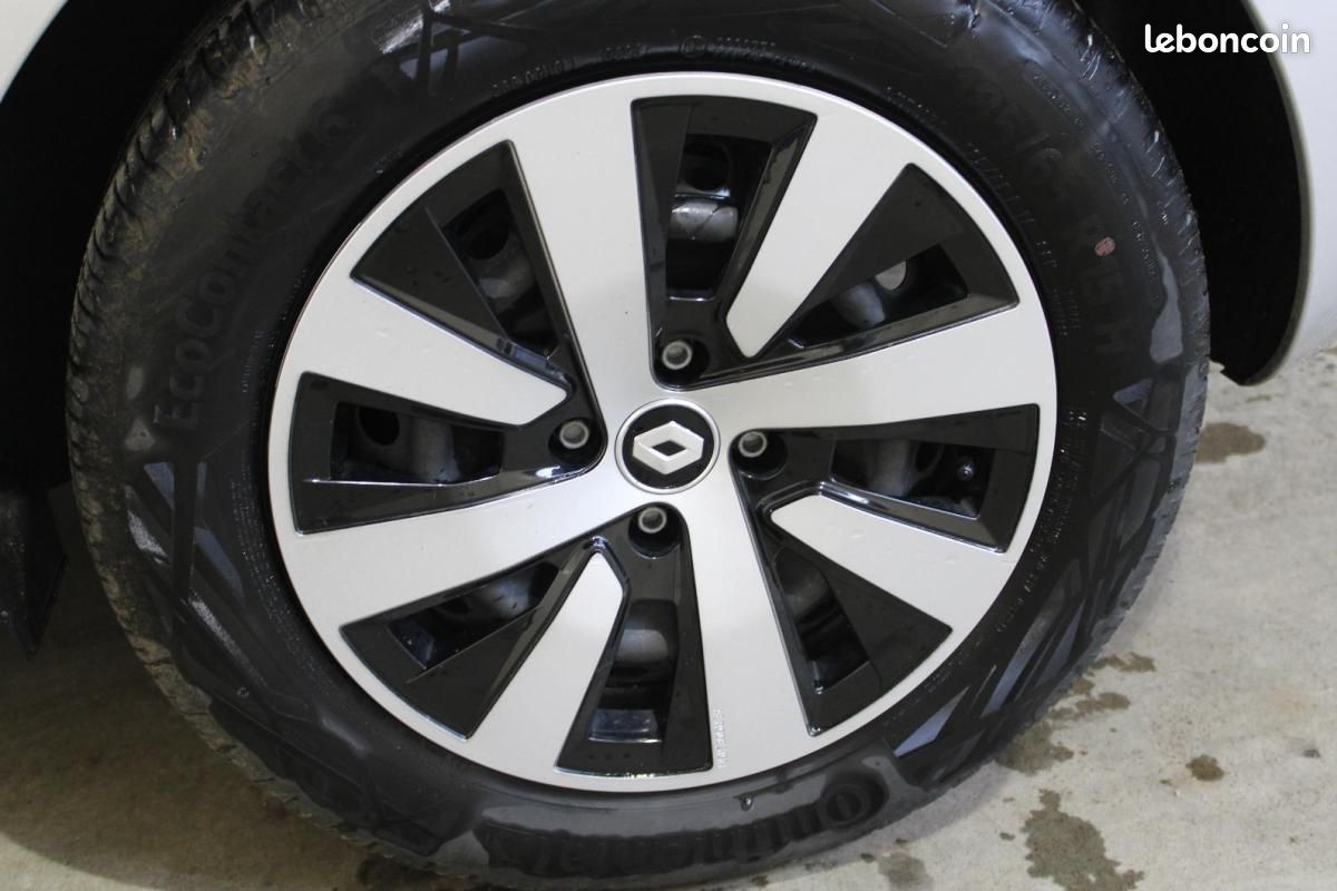 Renault Clio V TCe 90 Equilibre (image 4)