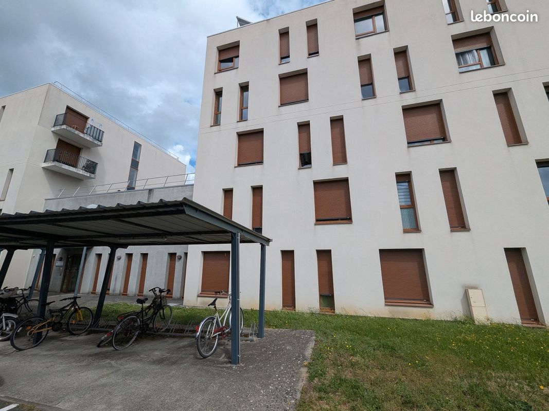 Appartement 1 pièce 21 m² · à Cenon · 21 m² · 69 000 €