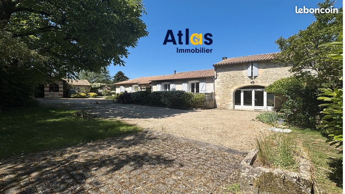 Maison 7 pièces 202 m² · à Vouillé · 202 m² · 399 400 €