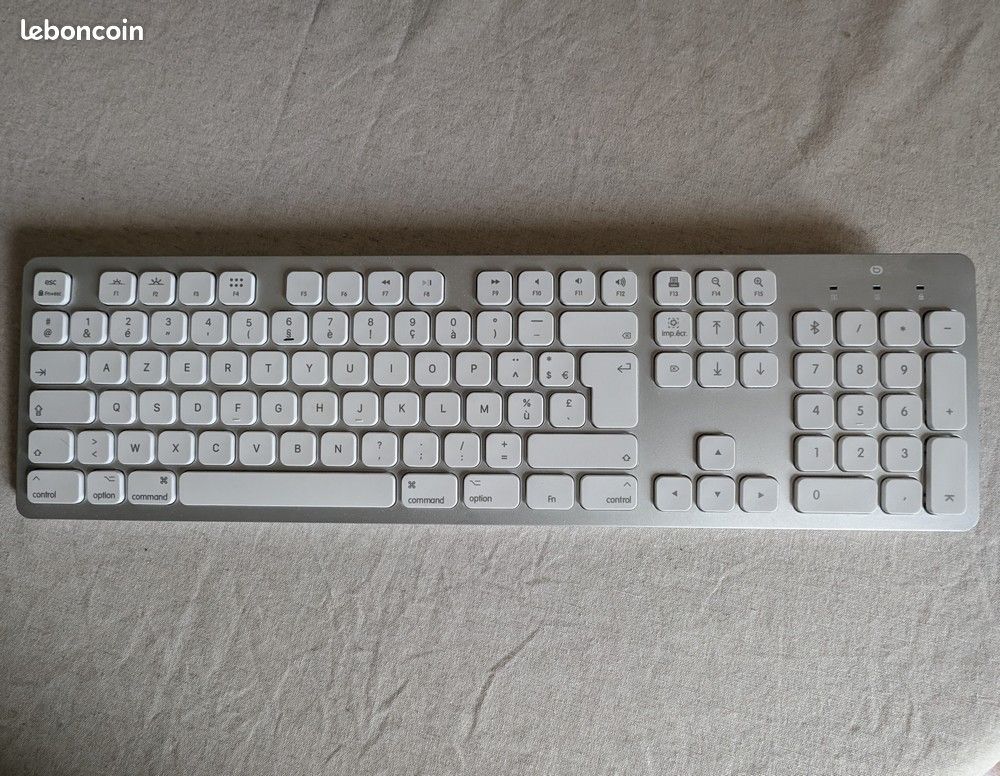Clavier sans fil à piles mac avec pavé numérique (image 1)