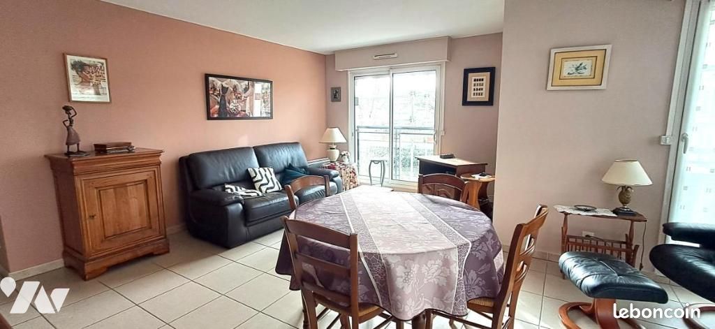 Appartement 3 pièces 77 m² · à Halluin · 77 m² · 950 €/mois