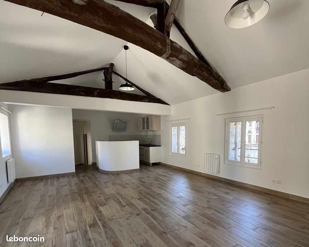 Appartement 3 pièces 67 m² · à Casteljaloux · 67 m² · 620 €