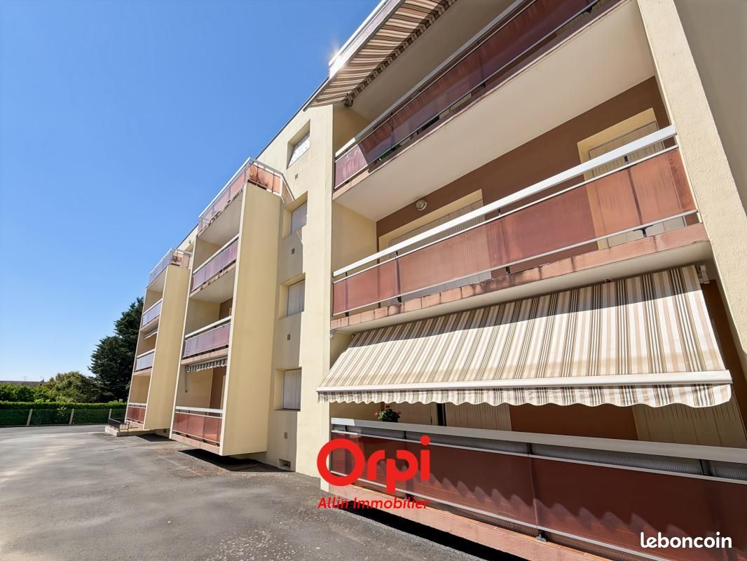 Appartement 4 pièces 87 m² · à Montluçon · 87 m² · 83 000 €