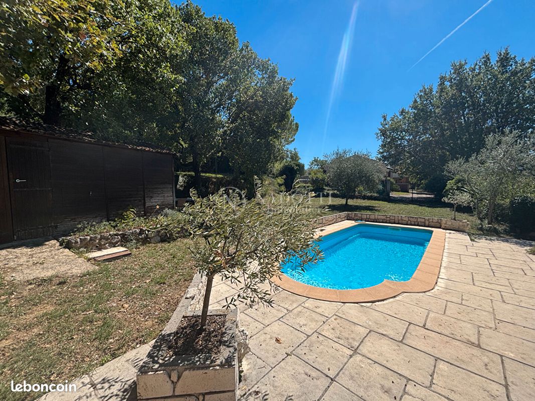 Terrain 969 m² CADENET (image 3)