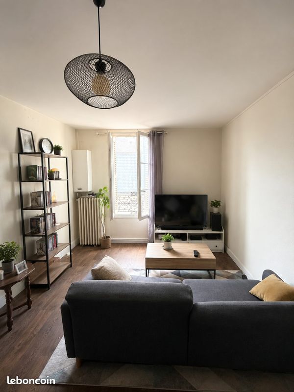 Appartement 2 pièces 48 m² · à Tours · 48 m² · 560 €/mois