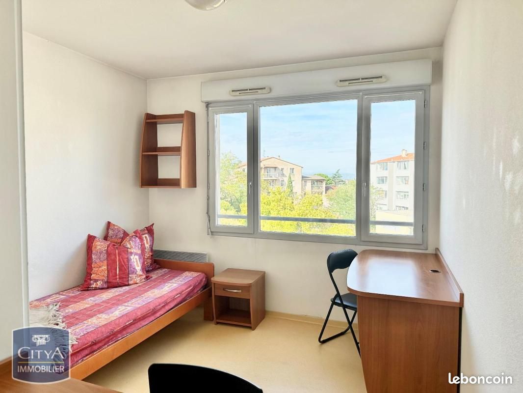 Appartement 1 pièce 17 m² · à Valence · 17 m² · 492 €
