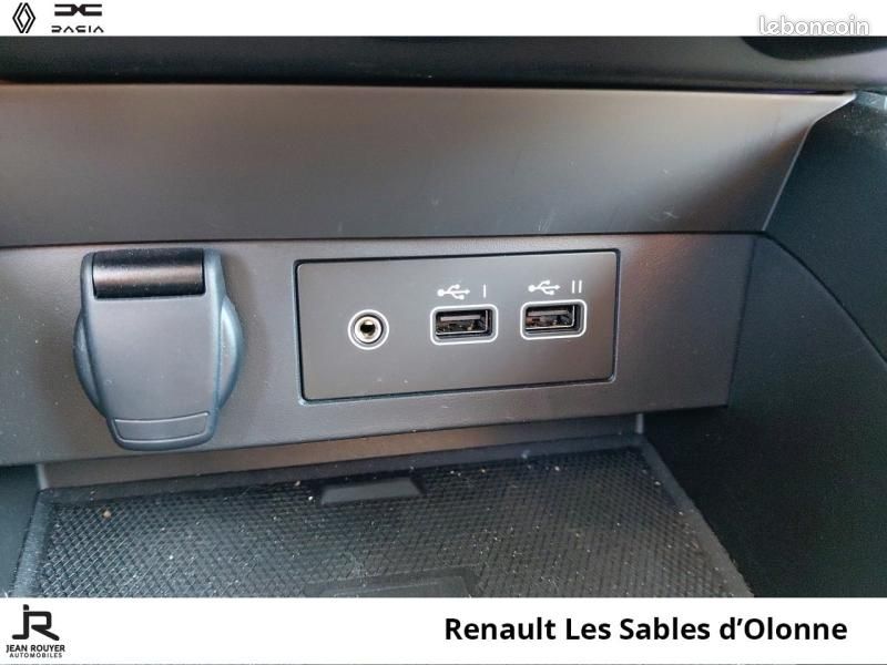 Renault Clio 1.0 Eco-G 100ch Techno - 24 (image 19)