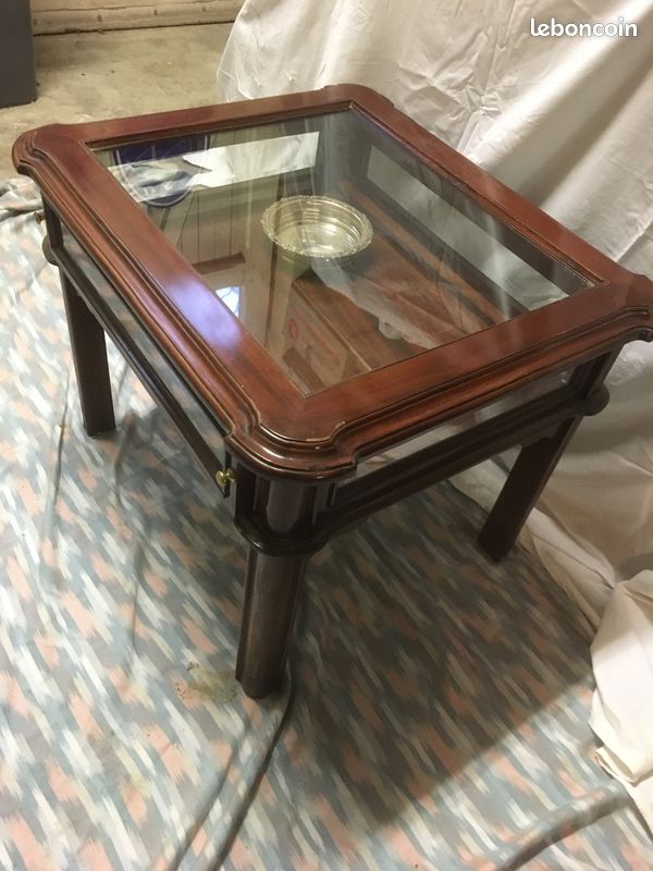 Table de salon (image 1)