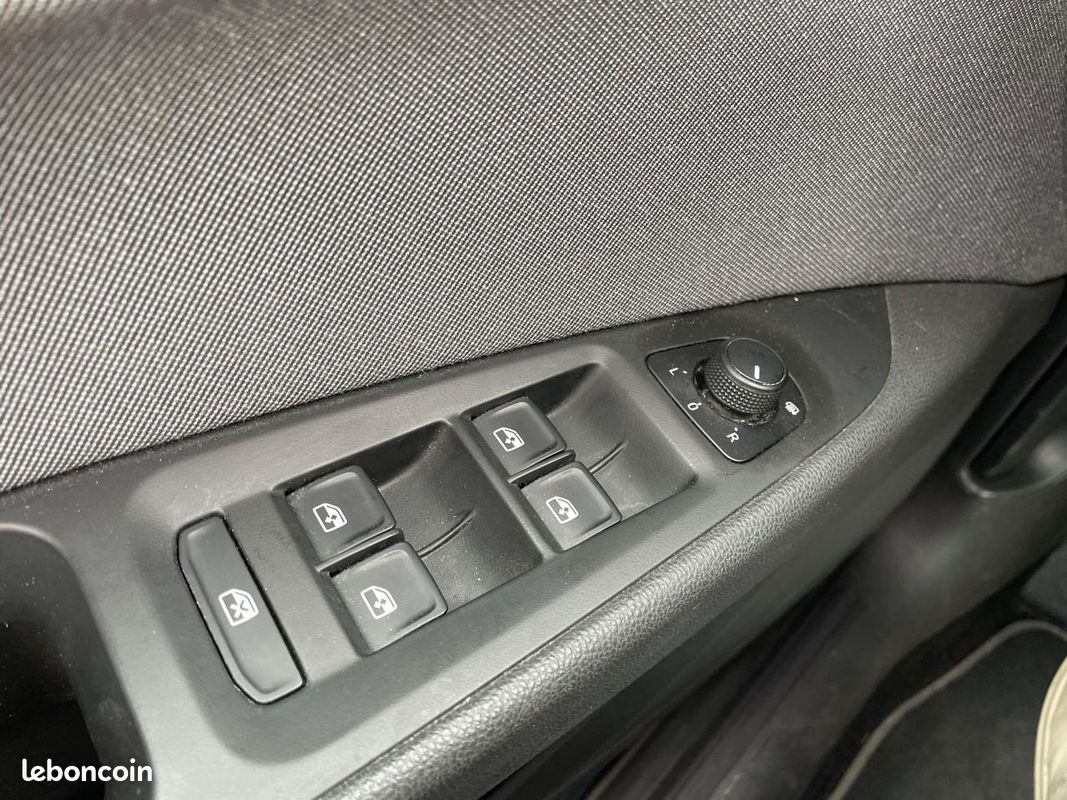 SEAT LEON 1.5 tgi 130 gnv style business dsg7 (image 31)