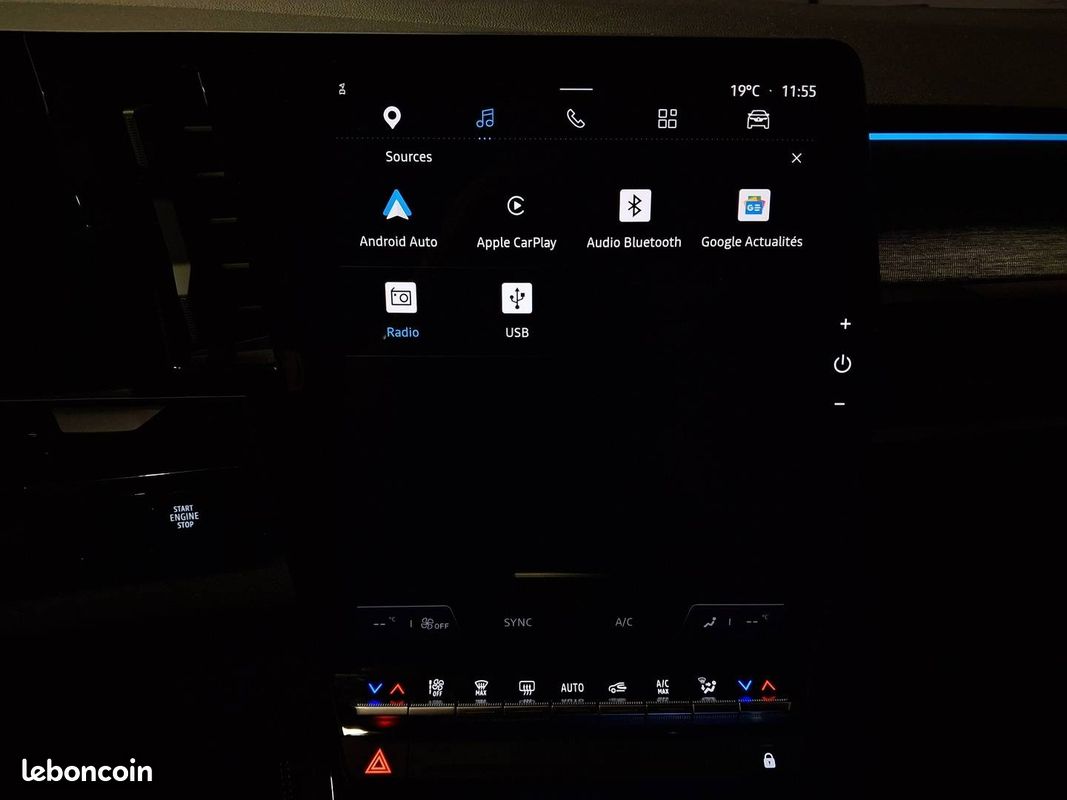 RENAULT Austral E-Tech hybrid 200 Techno (image 25)