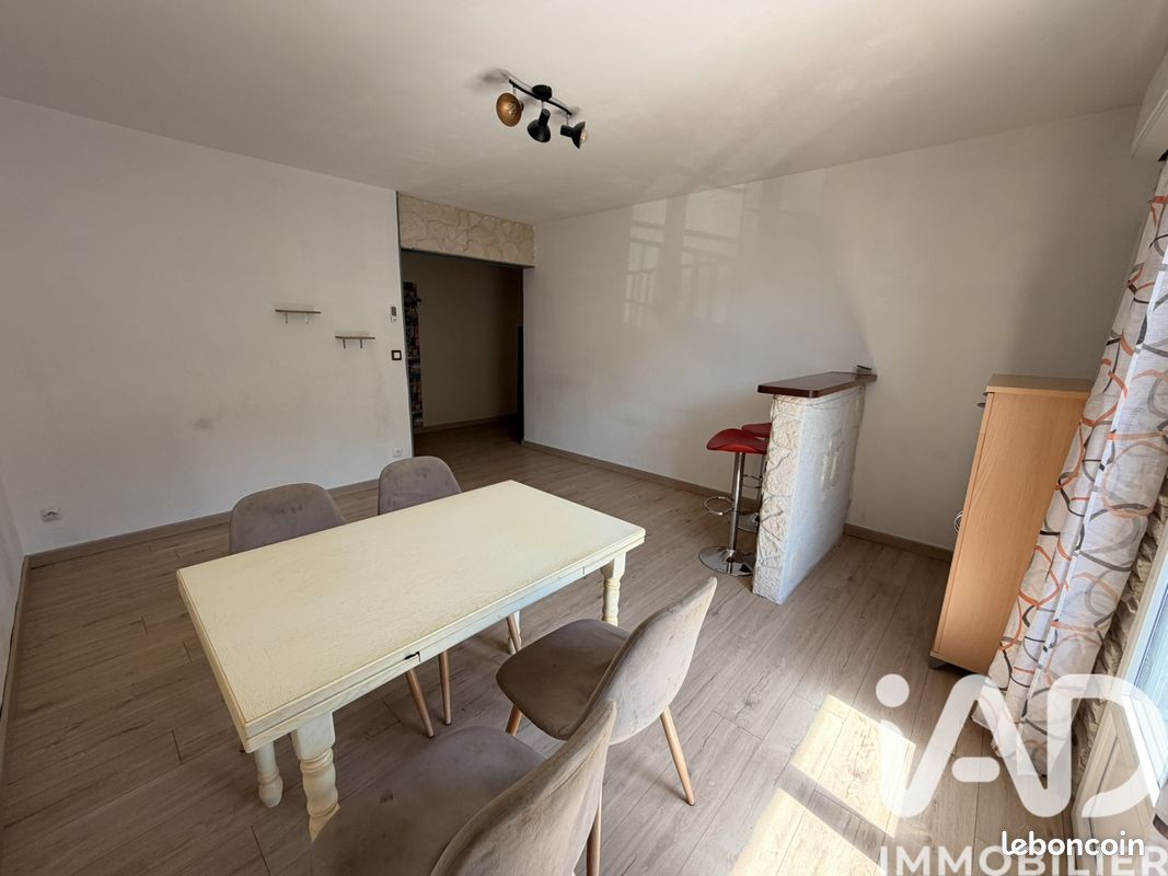 Appartement 3 pièces 73 m² · à Livron-sur-Drôme · 73 m² · 125 000 €