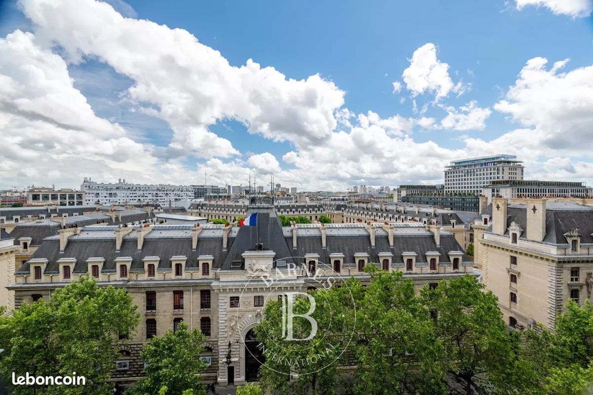 Appartement 5 pièces 185 m² · à Paris · 185 m² · 3 495 000 €