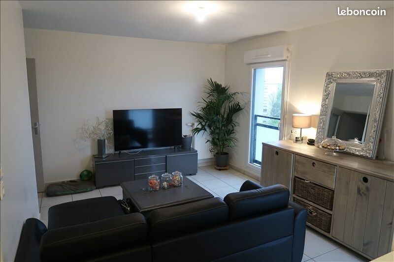 Appartement 2 pièces 45 m² · à Sainte-Foy-lès-Lyon · 45 m² · 667 €/mois