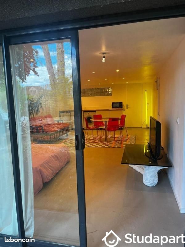 Appartement 1 pièce 40 m² · à Bièvres · 40 m² · 950 €/mois