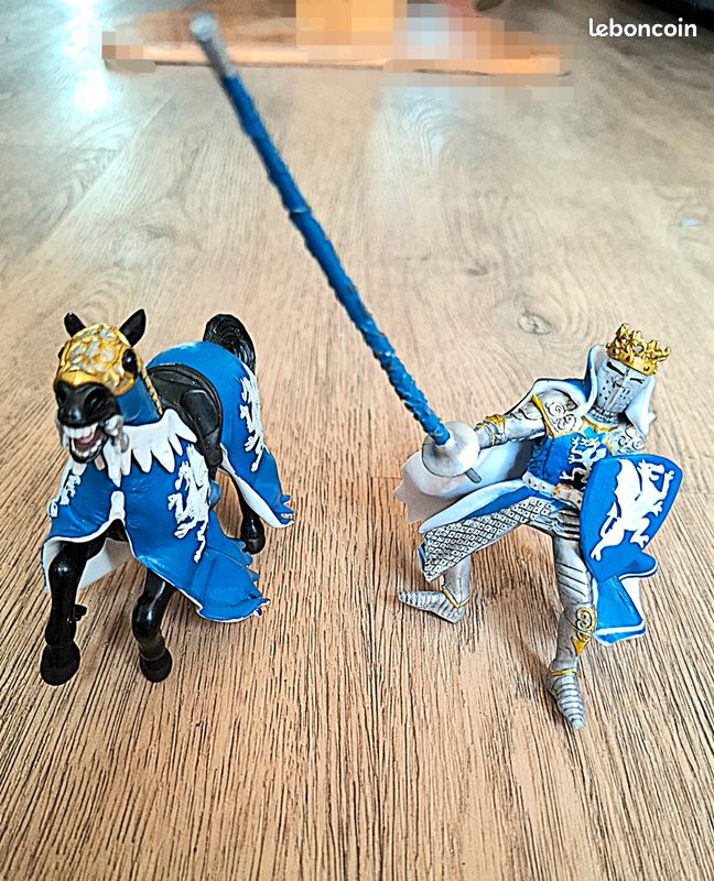 Papo chevalier roi au dragon bleu et son cheval (image 2)