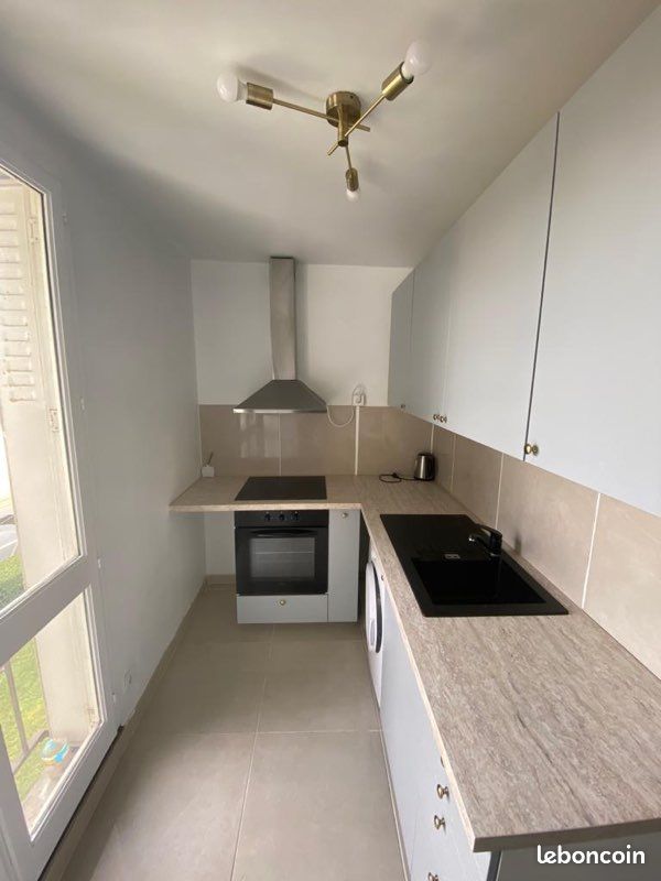 Appartement 1 pièce 32 m² · à Étampes · 32 m² · 750 €/mois