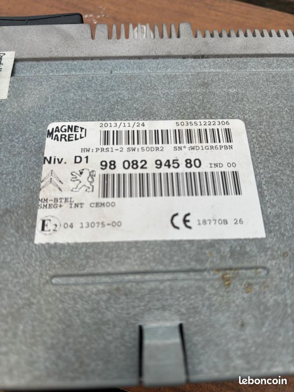 Poste c4 2 (image 1)