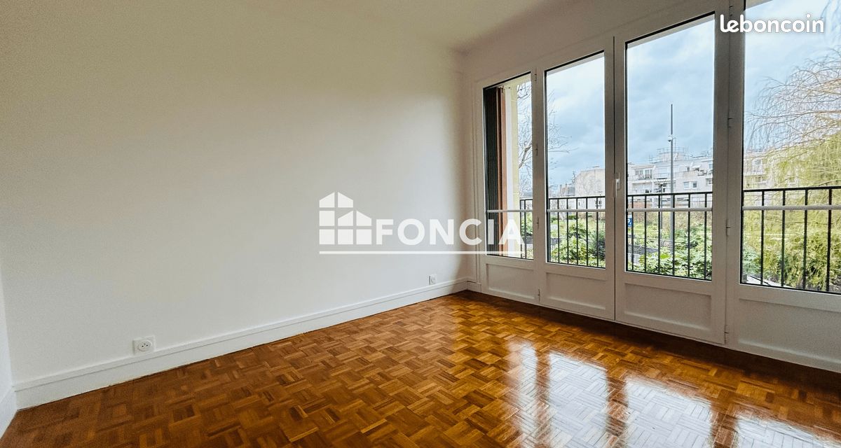 Appartement 2 pièces 43 m² · à Enghien-les-Bains · 43 m² · 1 000 €/mois
