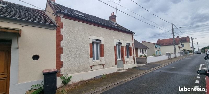 Maison 6 pièces 92 m² · à Désertines · 92 m² · 133 000 €