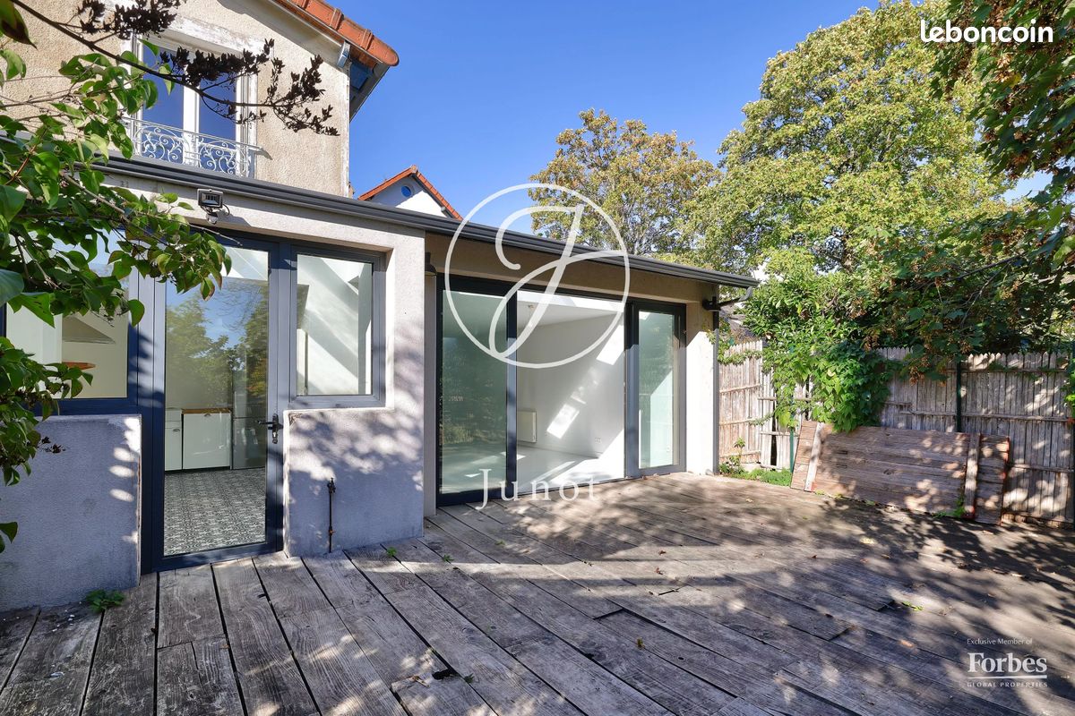 Maison 5 pièces 99 m² · à Saint-Cloud · 99 m² · 1 000 000 €