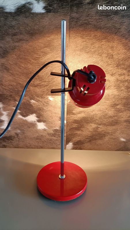 Lampe rouge pour table de nuit pop vintage (image 5)