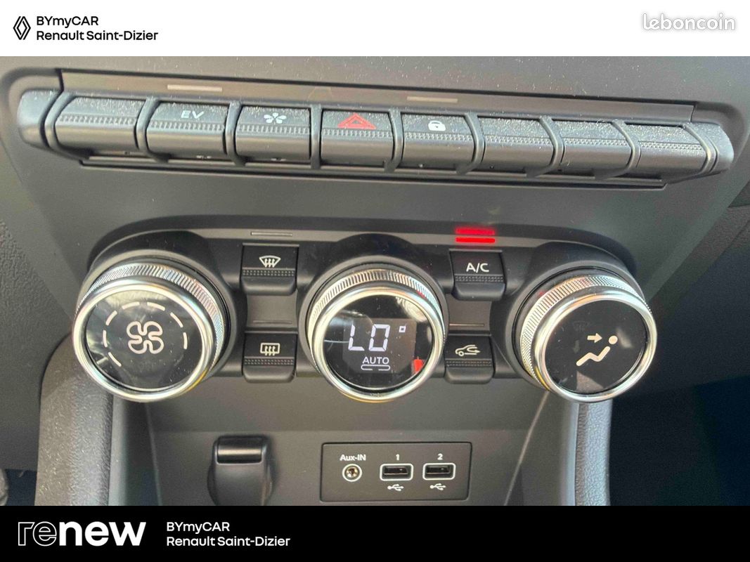 RENAULT Captur E-Tech hybride 145 Rive Gauche (image 20)