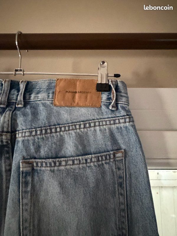 Jean à trou pull and bear (image 11)