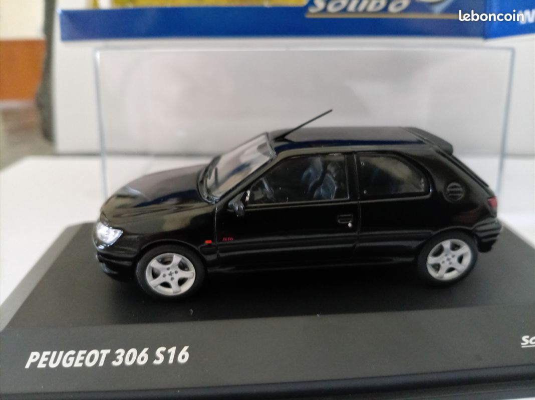 Starter Résine SB 1/43 - Peugeot 306 S16 Silver (sans Boîte)