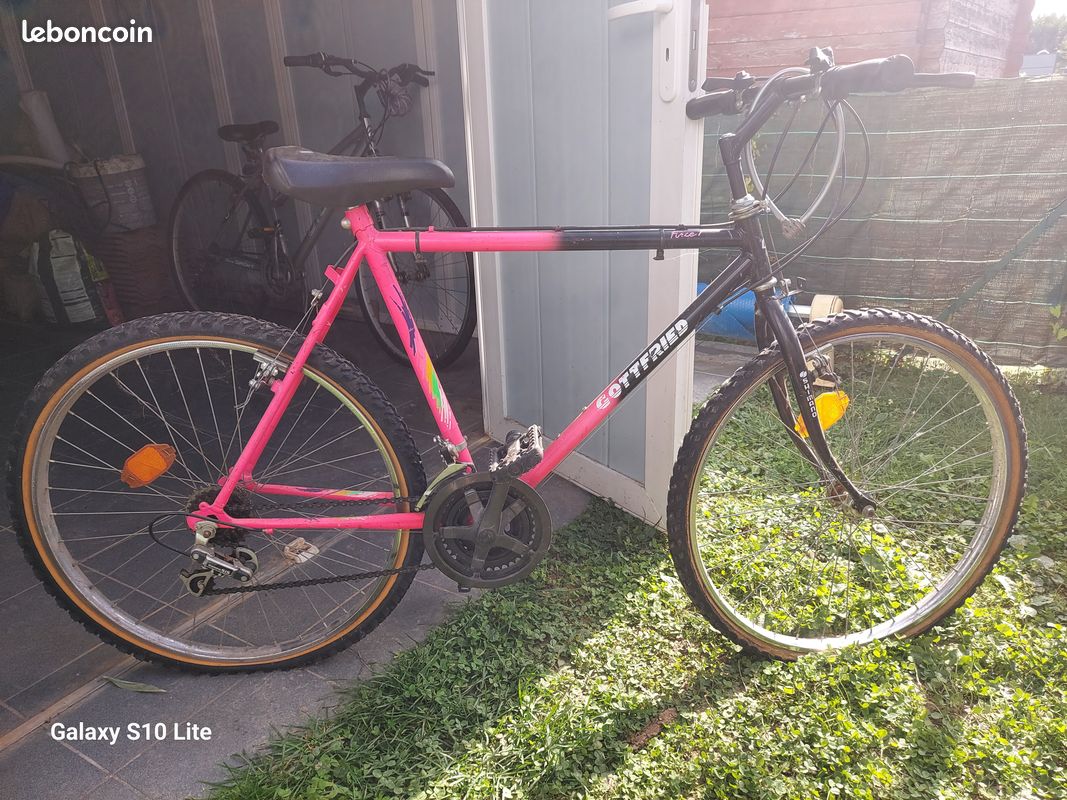 Velo à reparer Vélos - Main Image