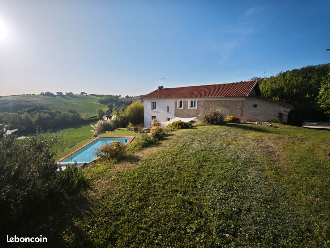 Maison 6 pièces 188 m² · à Lavaur · 188 m² · 439 000 €