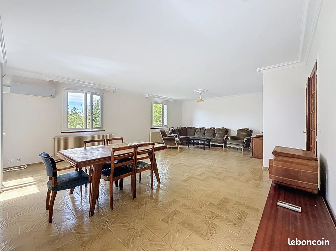 Appartement a louer rillieux-la-pape - 6 pièce(s) - 176 m2 - Surfyn