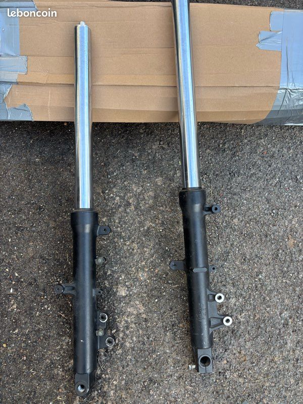 Tube de fourche 600 bandit phase 1 (image 1)