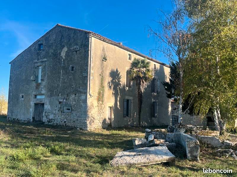 Maison 6 pièces 292 m² · à Avy · 292 m² · 140 400 €