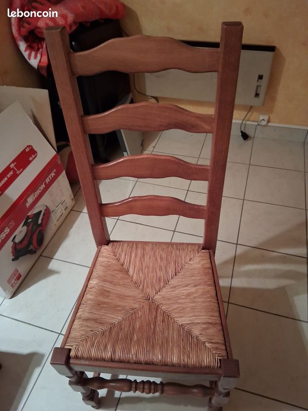 Chaises (image 1)