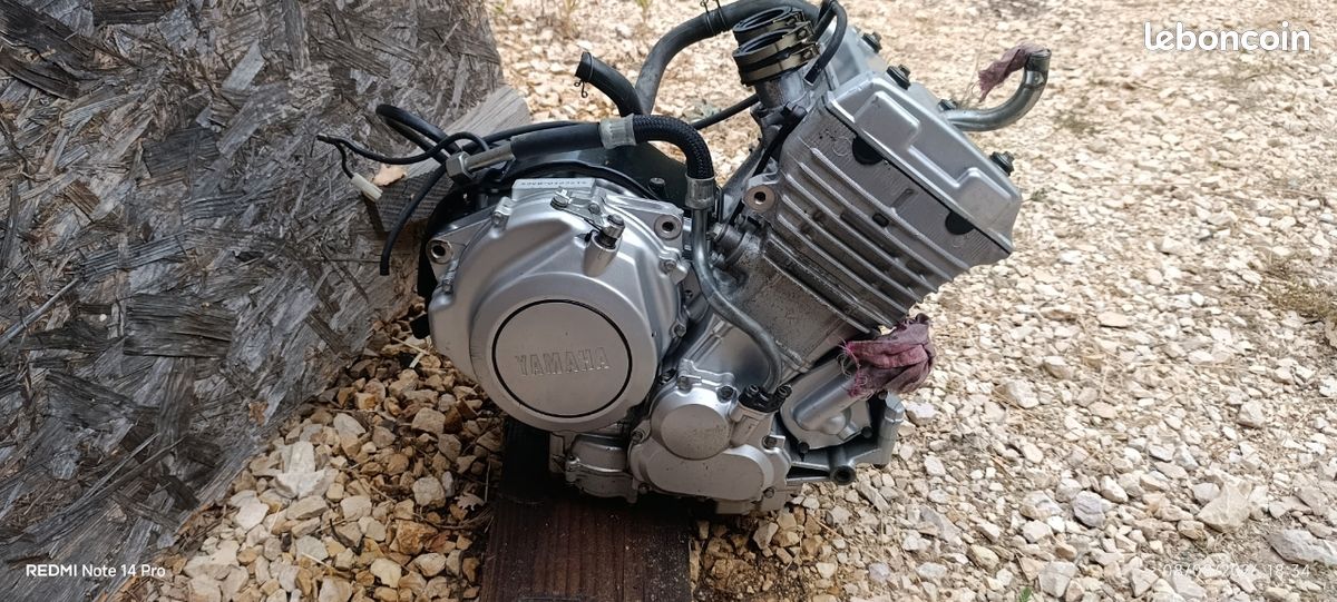 Moteur tdm 850 (image 1)