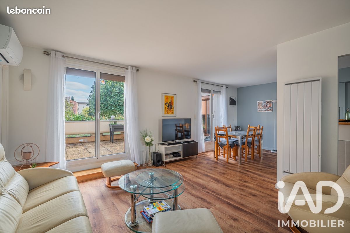 Appartement 5 pièces 115 m² · à Voiron · 115 m² · 270 000 €