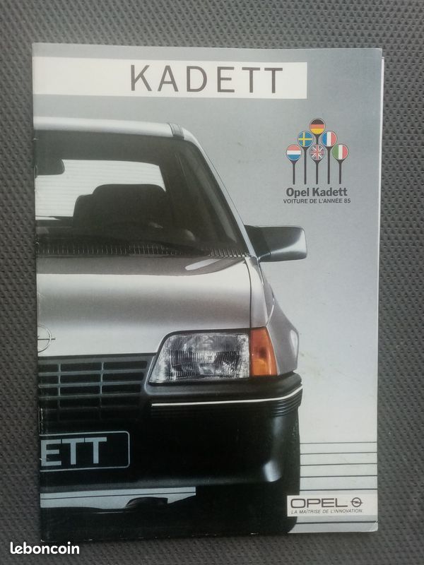 Brochure automobile A4 Opel Kadett 1985 (image 1)