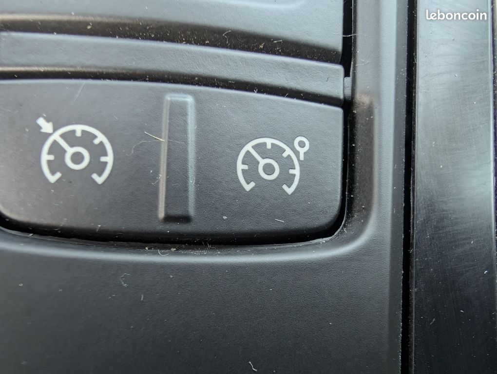 Renault SCENIC IV 1.5 DCI 110CH ENERGY BUSINESS EDC (image 6)
