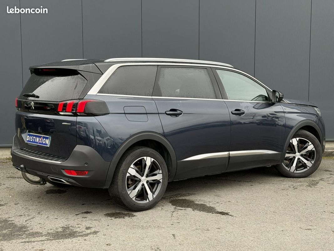 PEUGEOT 5008 1.5 BlueHDi 130 GT Line 7 places, avec Apple Car Play et Caméra de recul (image 20)